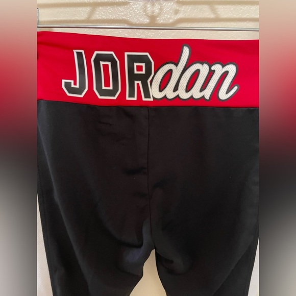 ✨NWT Girls Nike Jordan Leggings Size S - Picture 10 of 11